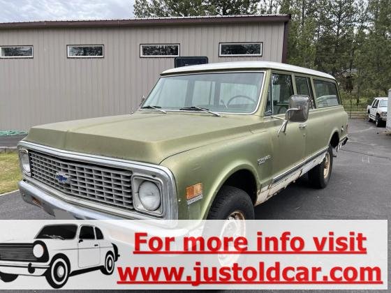 1972 Chevrolet Suburban K2500 Green 4WD Automatic