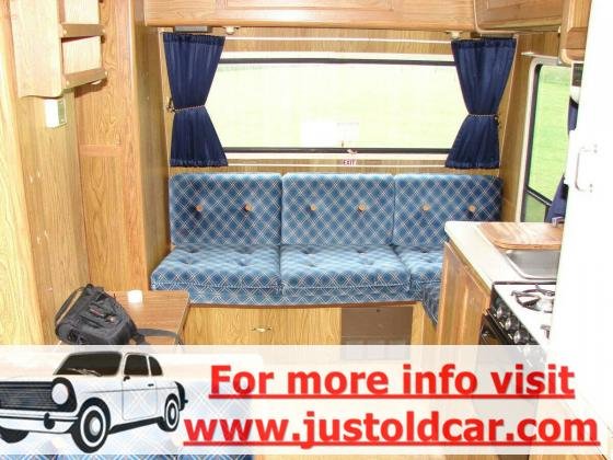 1984 Winnebago Minnie Winnie Class C Motorhome 20' Sleeps 6