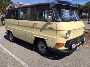 1979 Mercedes-Benz N1300 9-Passenger Van