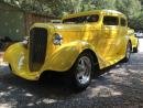 1934 Chevrolet Sedan with Trailer 350 V8