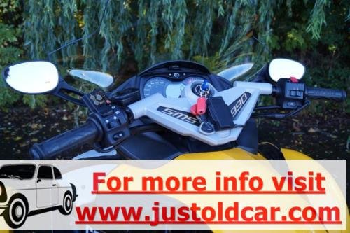 2010 CAN-AM SPYDER ROADSTER RS REVERSE TRIKE