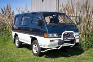 1990 Mitsubishi Delica 4WD L300 TD